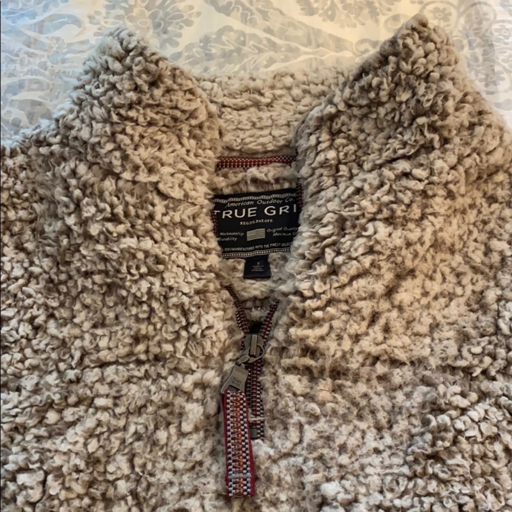 True Grit Pullover